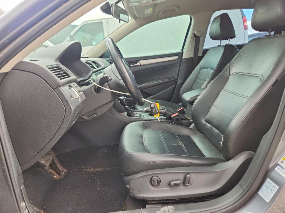 Volkswagen PASSAT 2014 — Copart