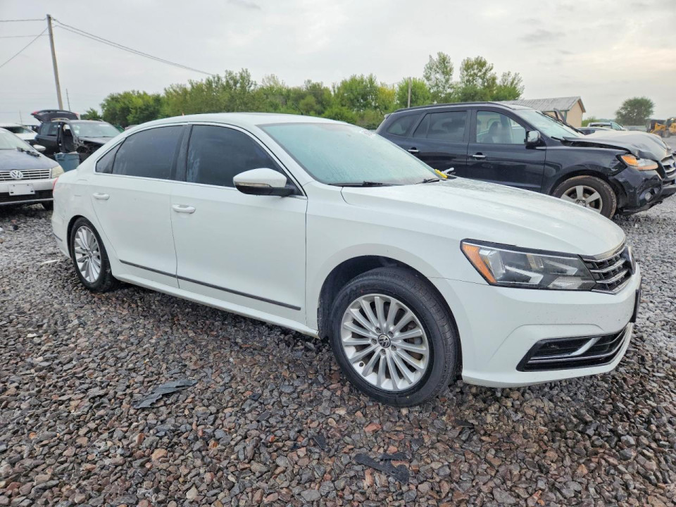 Volkswagen PASSAT 2016 — Copart