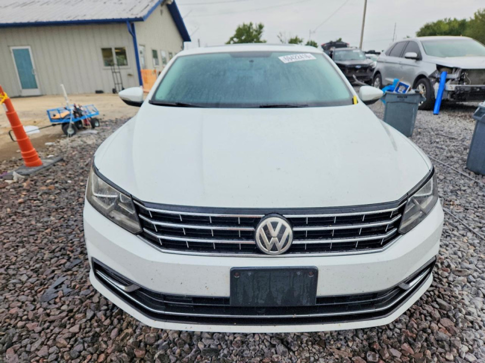 Volkswagen PASSAT 2016 — Copart