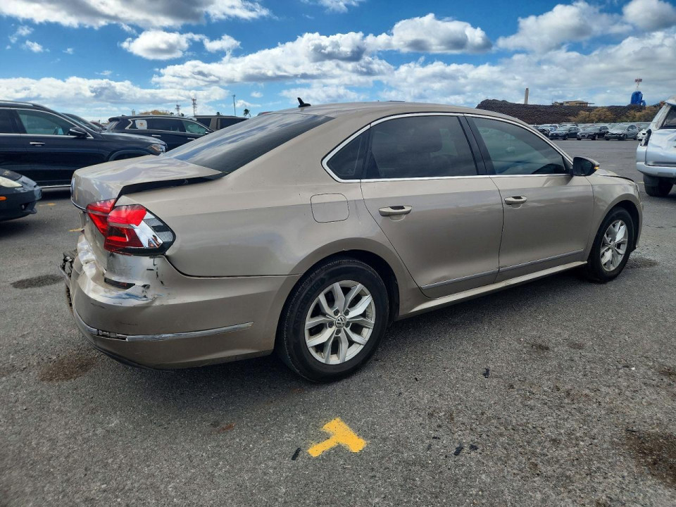 Volkswagen PASSAT 2016 — Copart