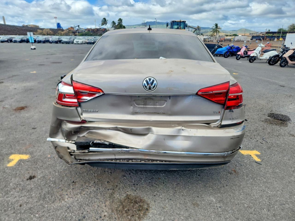 Volkswagen PASSAT 2016 — Copart