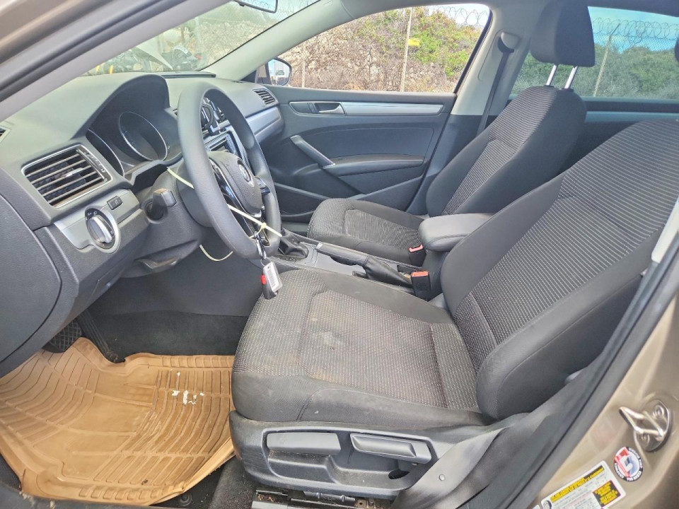 Volkswagen PASSAT 2016 — Copart