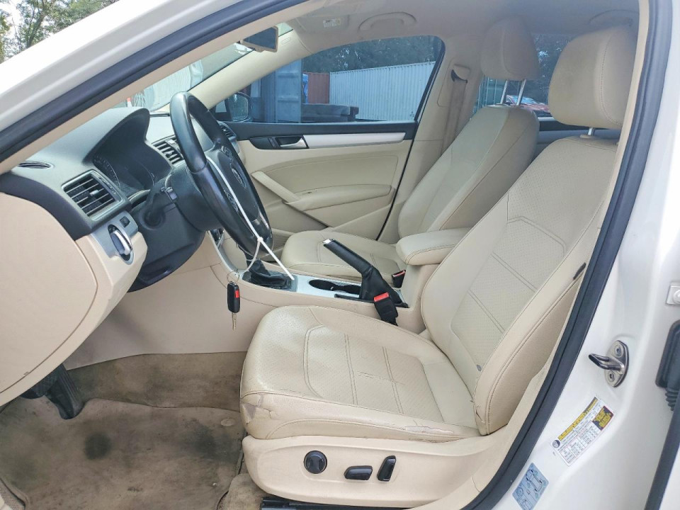 Volkswagen PASSAT 2013 — Copart