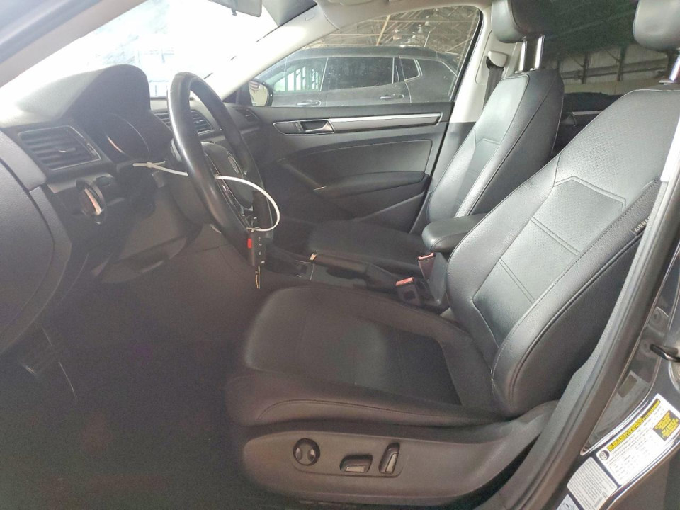 Volkswagen PASSAT 2017 — Copart