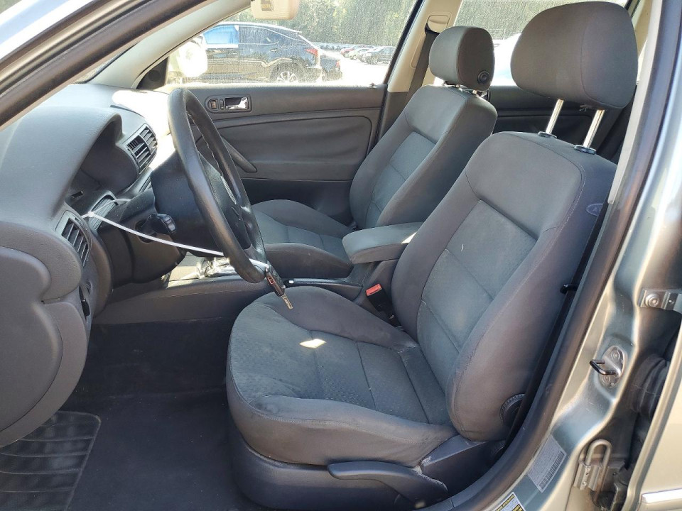 Volkswagen PASSAT 2004 — Copart
