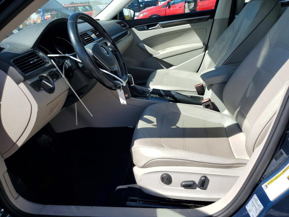 Volkswagen PASSAT 2018 — Copart