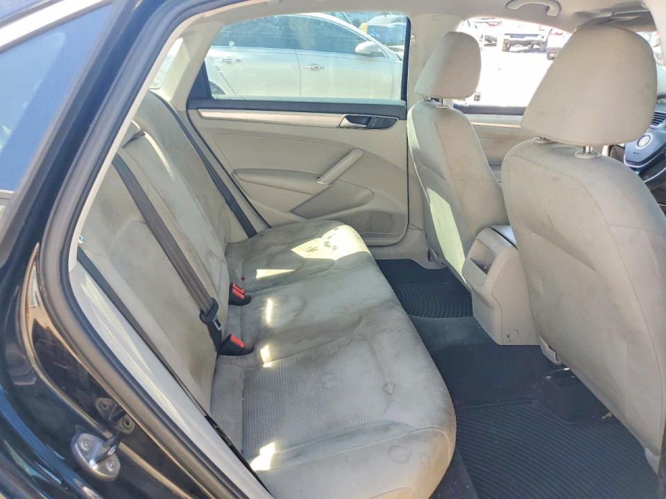 Volkswagen PASSAT 2016 — Copart