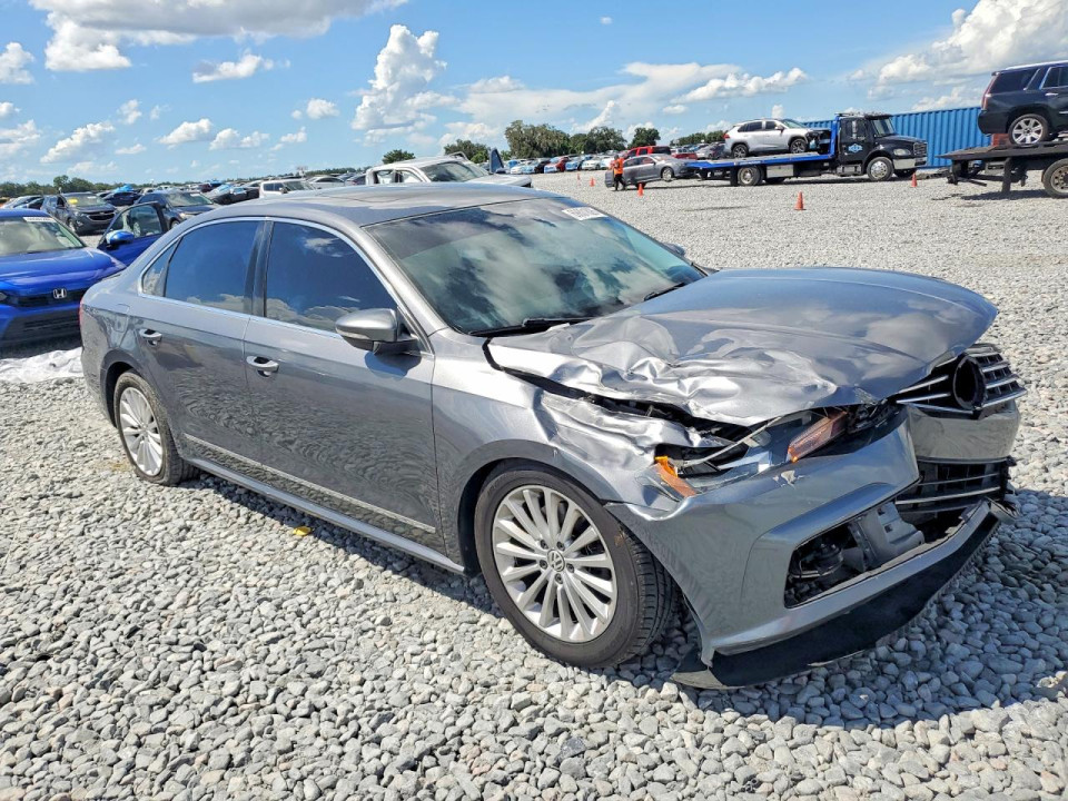 Volkswagen PASSAT 2016 — Copart