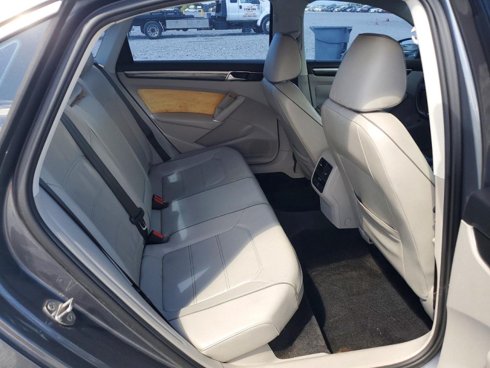 Volkswagen PASSAT 2016 — Copart