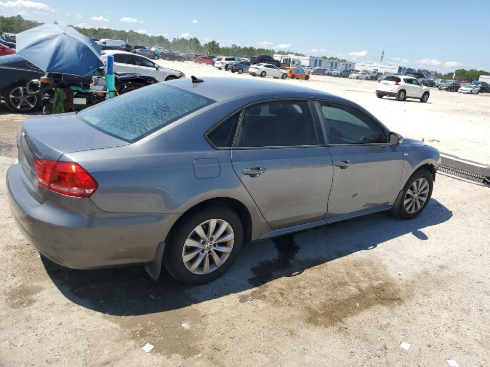 Volkswagen PASSAT 2013 — Copart