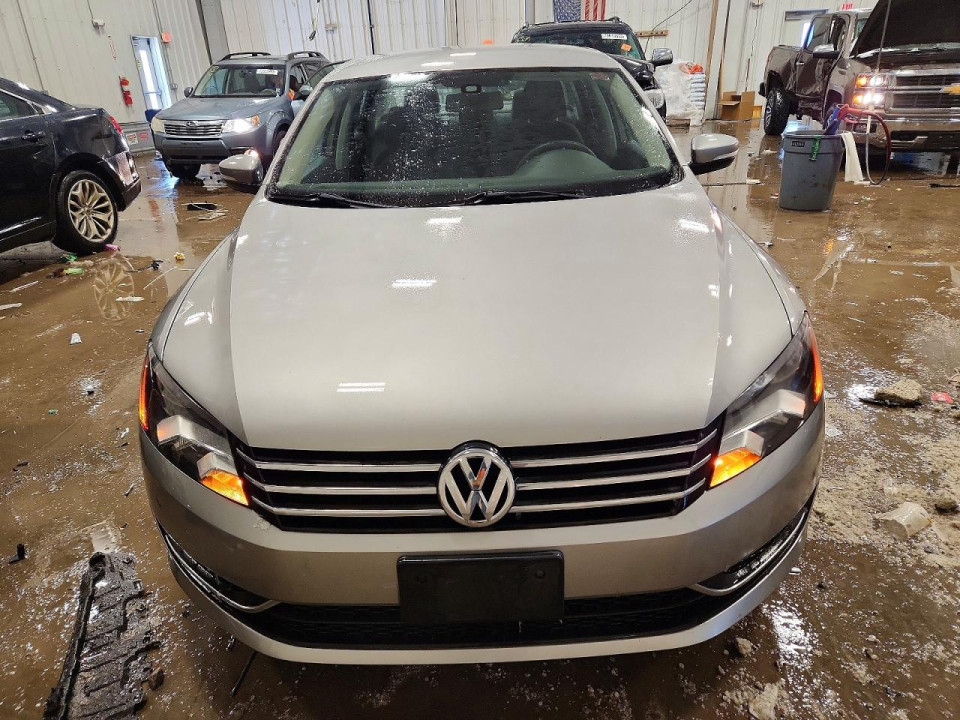 Volkswagen PASSAT 2013 — Copart