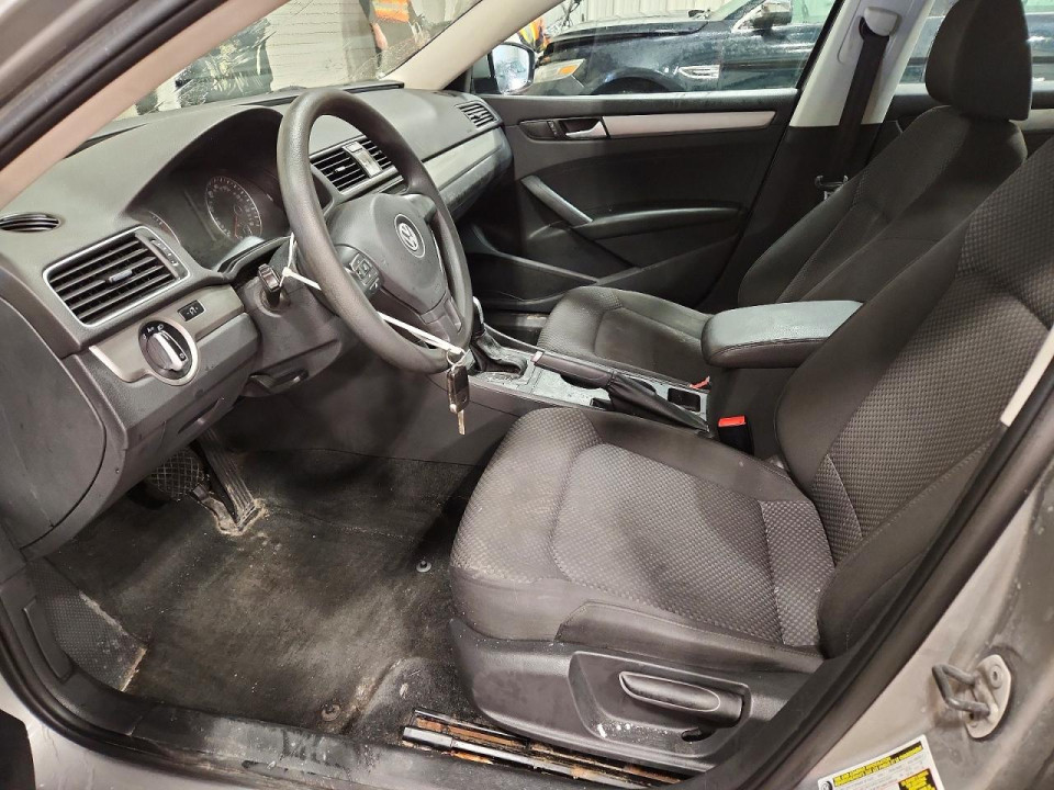 Volkswagen PASSAT 2013 — Copart