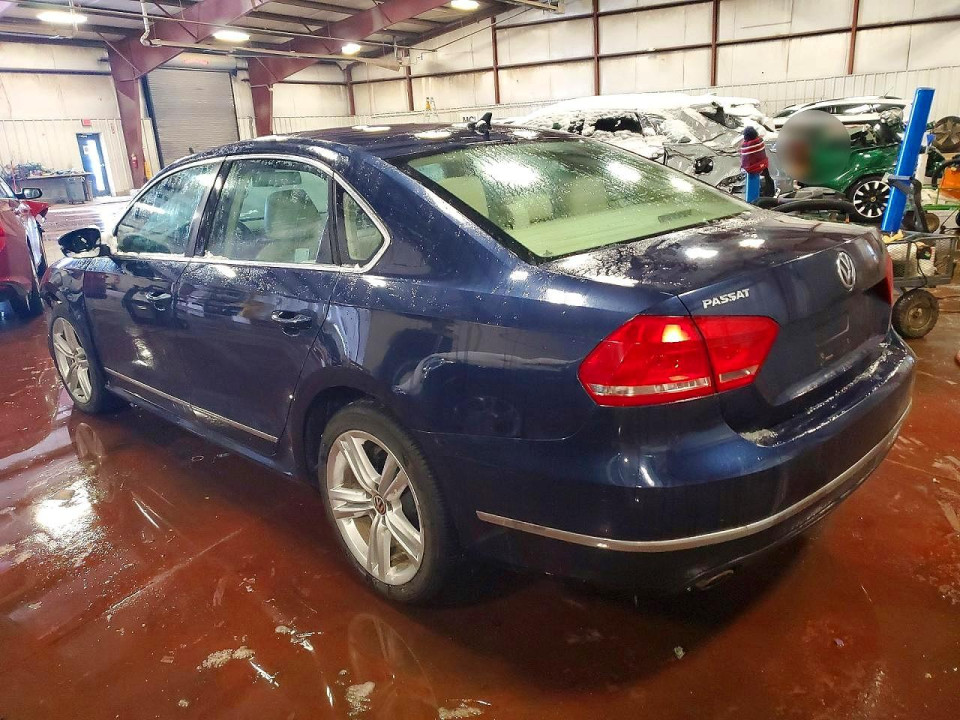 Volkswagen PASSAT 2013 — Copart