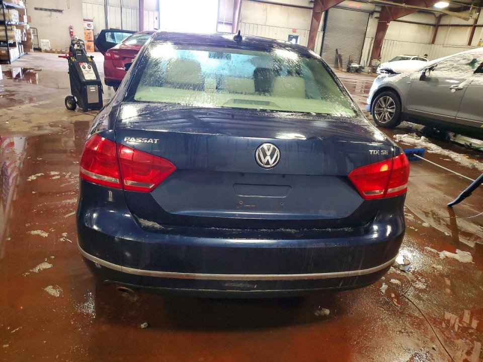 Volkswagen PASSAT 2013 — Copart