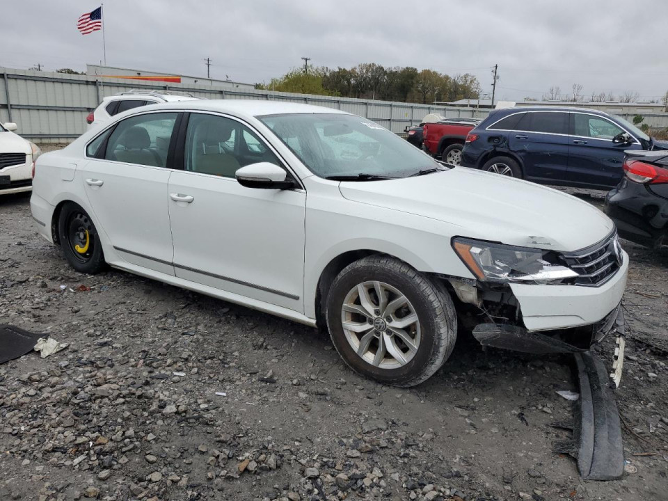 Volkswagen PASSAT 2016 — Copart