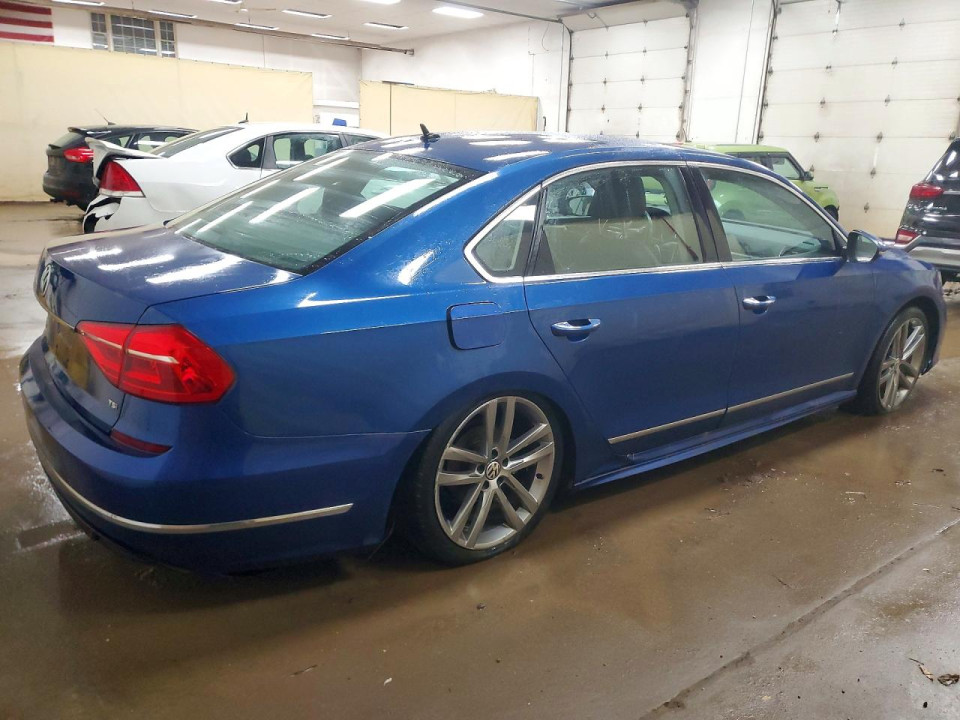Volkswagen PASSAT 2016 — Copart