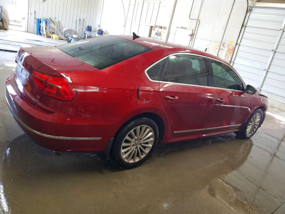 Volkswagen PASSAT 2016 — Copart