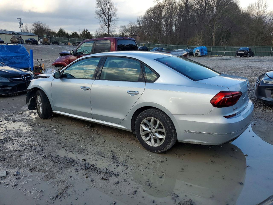 Volkswagen PASSAT 2018 — Copart