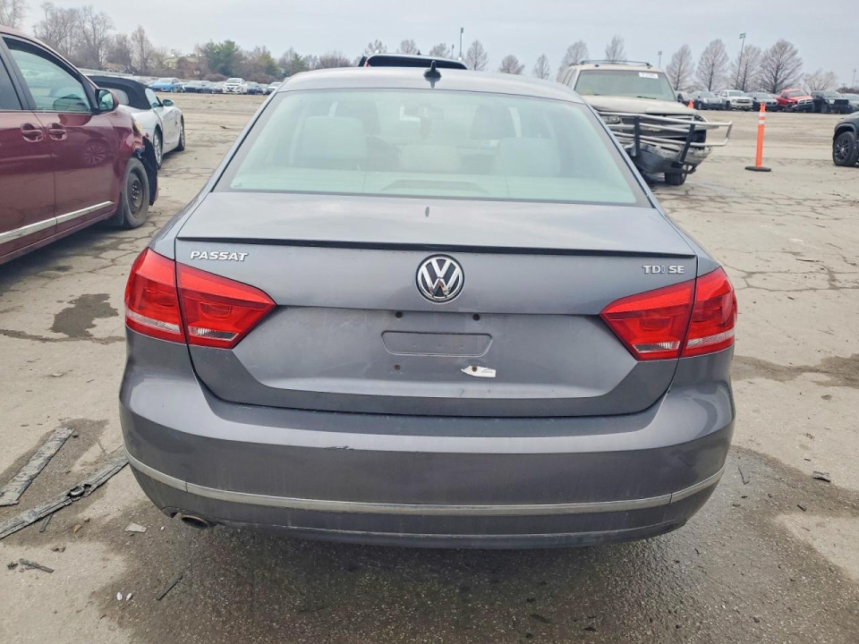 Volkswagen PASSAT 2013 — Copart