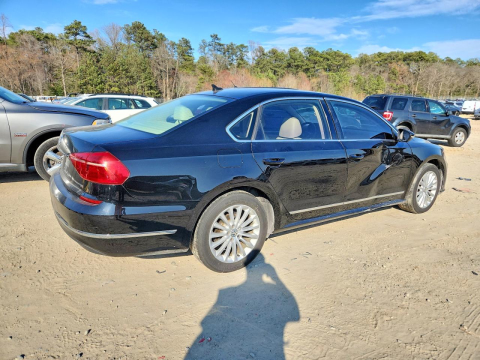Volkswagen PASSAT 2016 — Copart