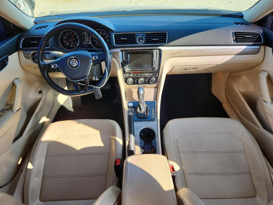 Volkswagen PASSAT 2016 — Copart