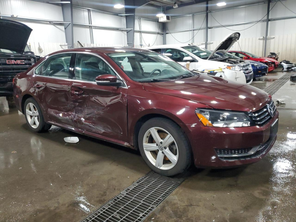 Volkswagen PASSAT 2013 — Copart