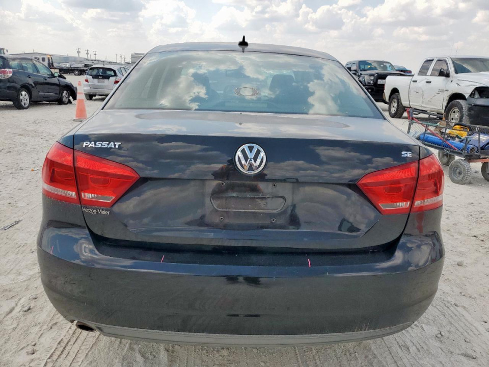 Volkswagen PASSAT 2013 — Copart