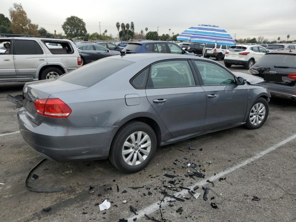 Volkswagen PASSAT 2013 — Copart