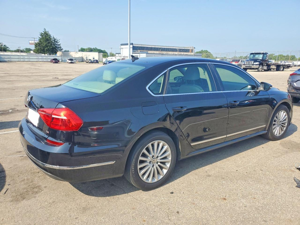 Volkswagen PASSAT 2016 — Copart