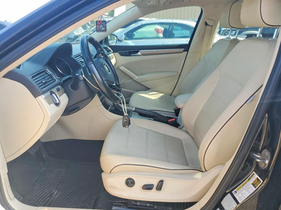 Volkswagen PASSAT 2016 — Copart