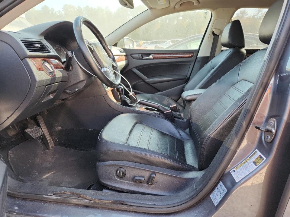 Volkswagen PASSAT 2013 — Copart