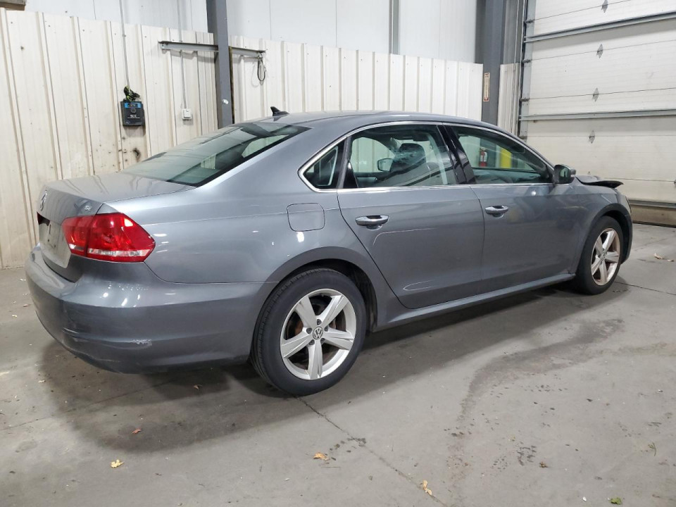 Volkswagen PASSAT 2013 — Copart