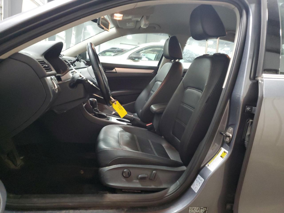 Volkswagen PASSAT 2013 — Copart