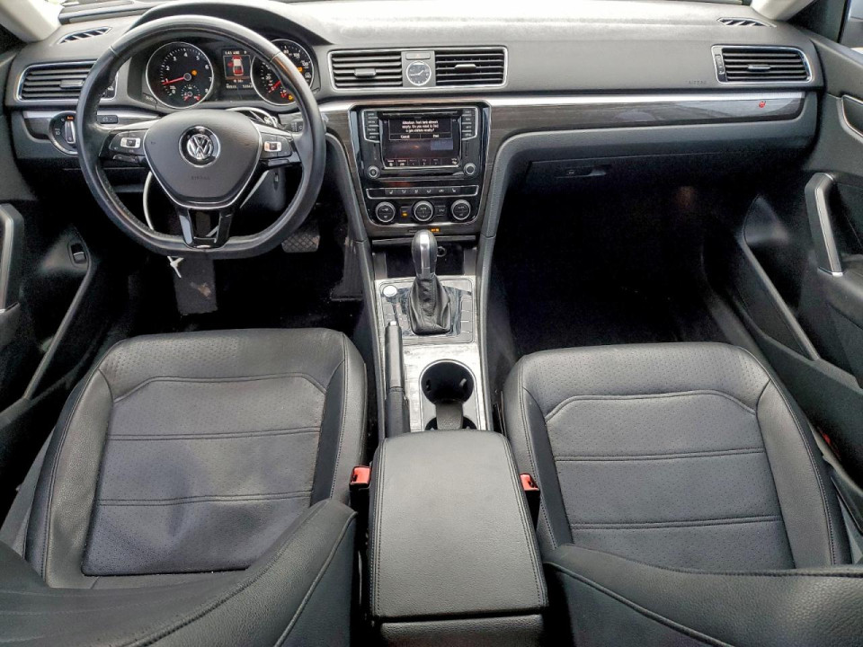 Volkswagen PASSAT 2017 — Copart