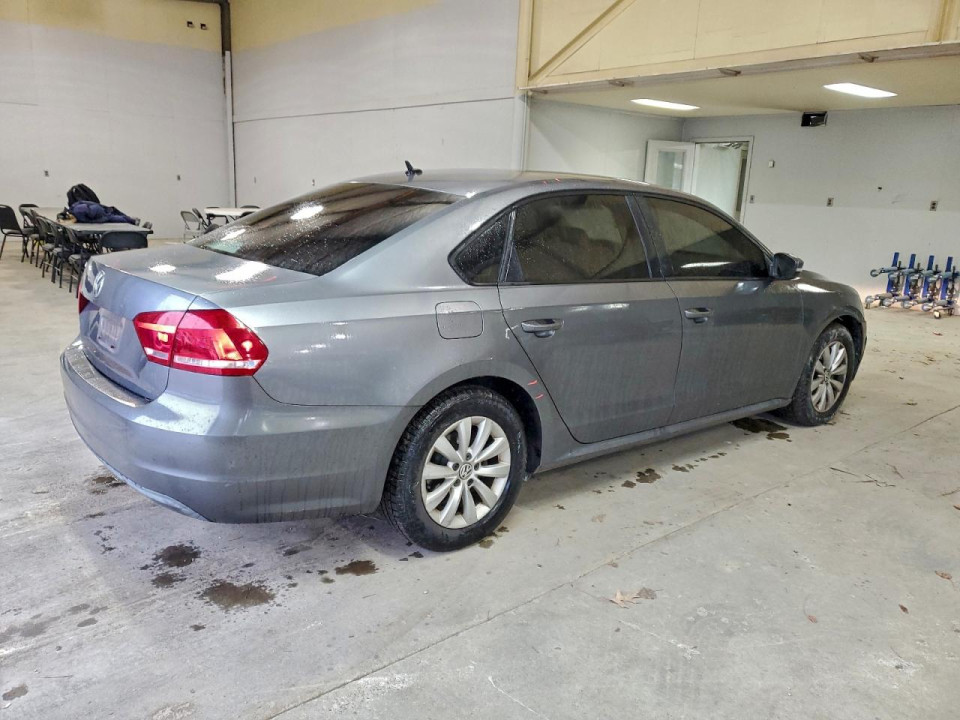 Volkswagen PASSAT 2013 — Copart