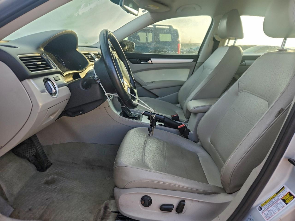 Volkswagen PASSAT 2013 — Copart