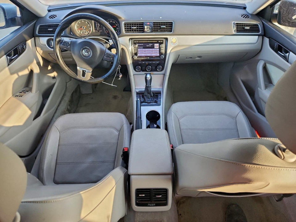 Volkswagen PASSAT 2013 — Copart