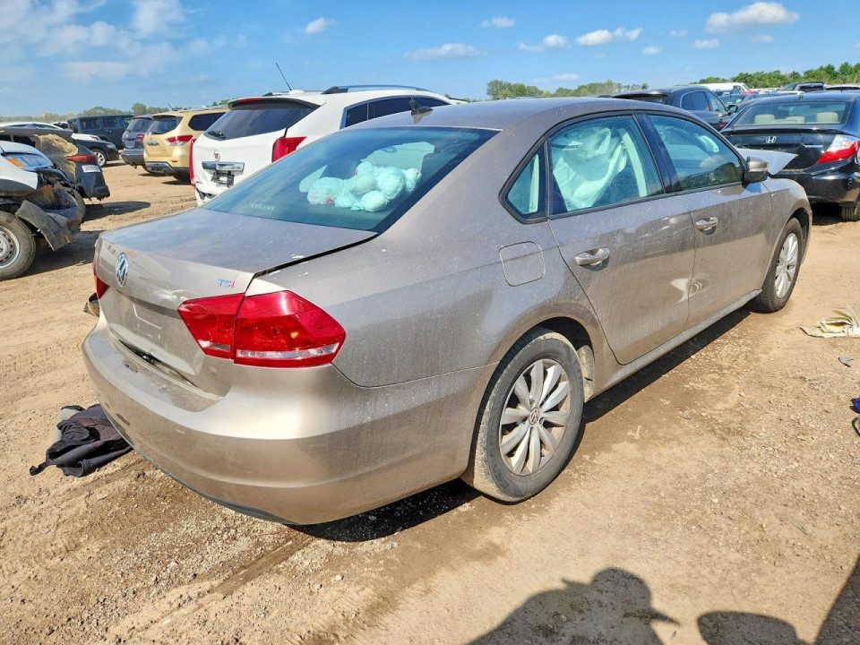 Volkswagen PASSAT 2015 — Copart