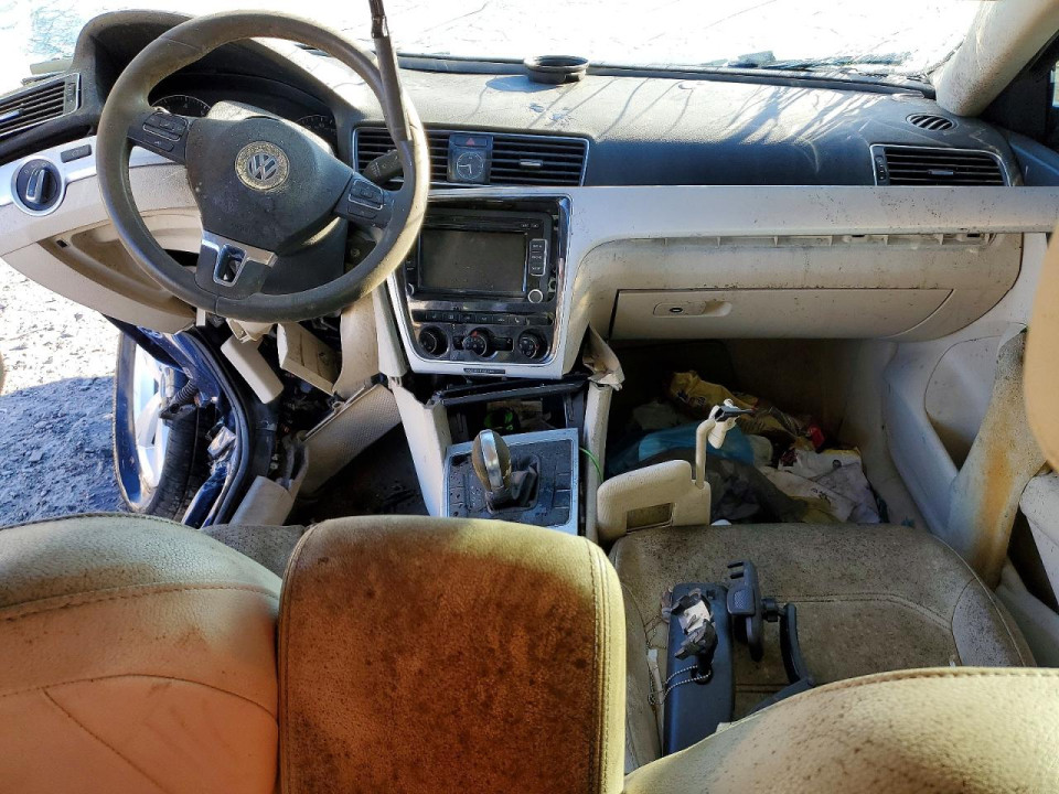 Volkswagen PASSAT 2013 — Copart