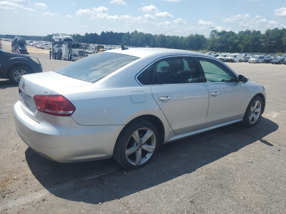Volkswagen PASSAT 2012 — Copart