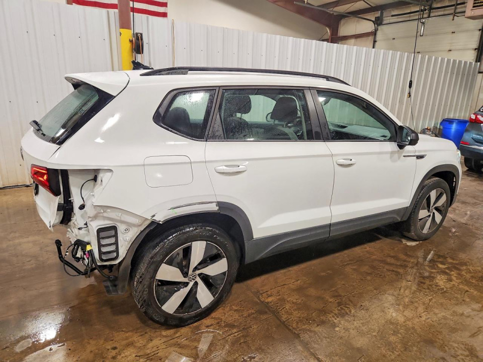 Volkswagen TAOS S 2024 — Copart