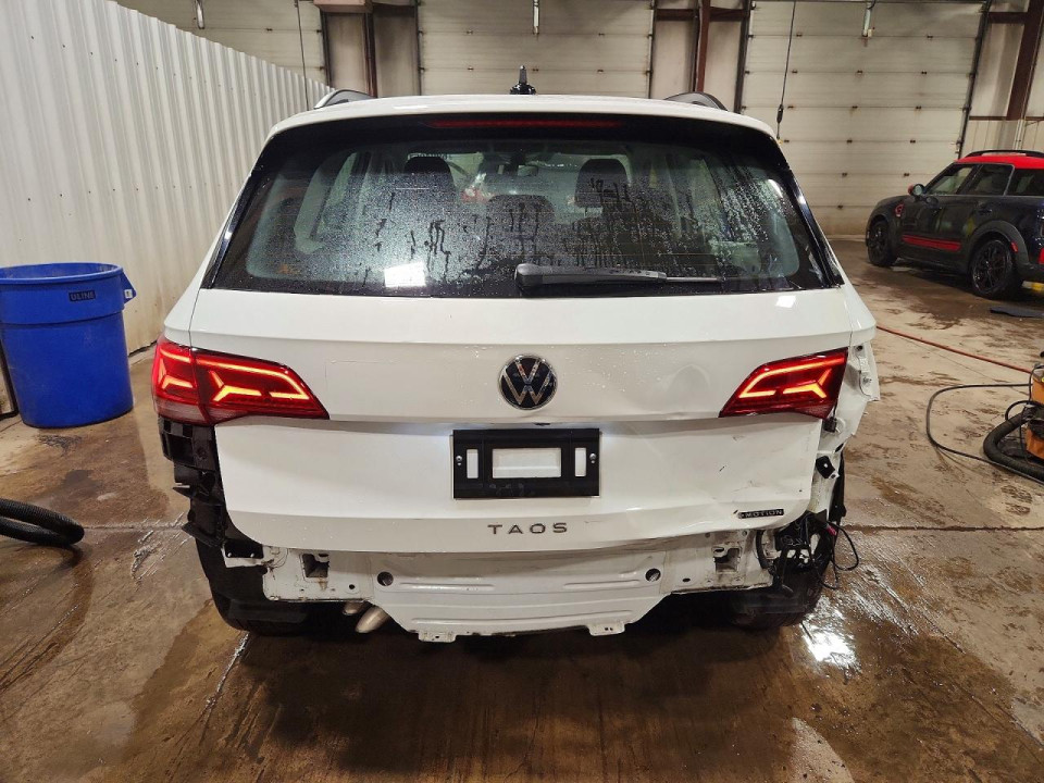 Volkswagen TAOS S 2024 — Copart