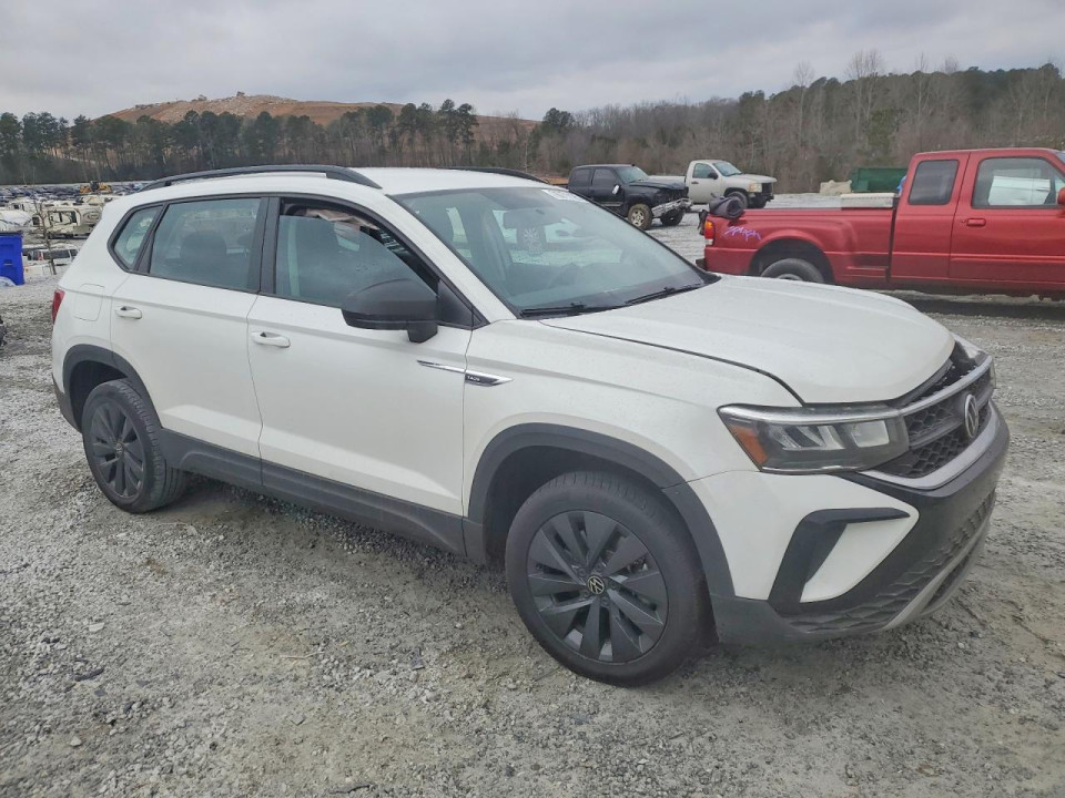 Volkswagen TAOS S 2022 — Copart