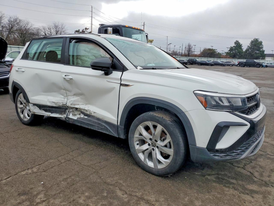 Volkswagen TAOS S 2023 — Copart