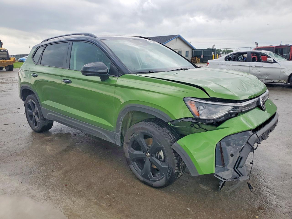Volkswagen TAOS SE BLACK 2025 — Copart