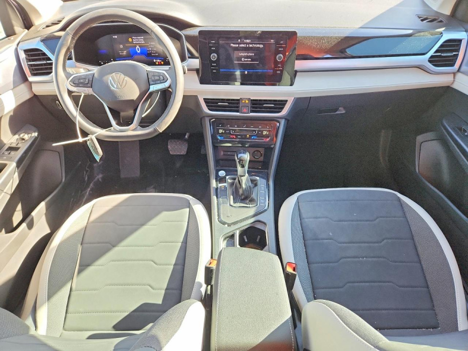 Volkswagen TAOS SE 2025 — Copart