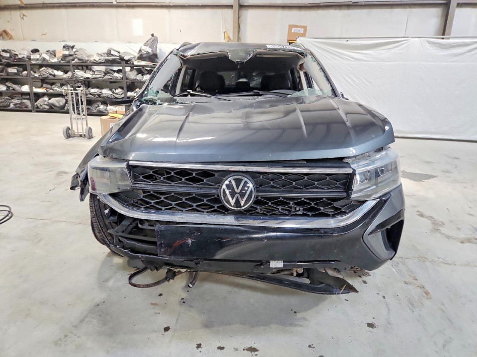 Volkswagen TAOS SE 2024 — Copart