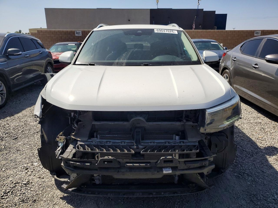 Volkswagen TAOS SE 2023 — Copart