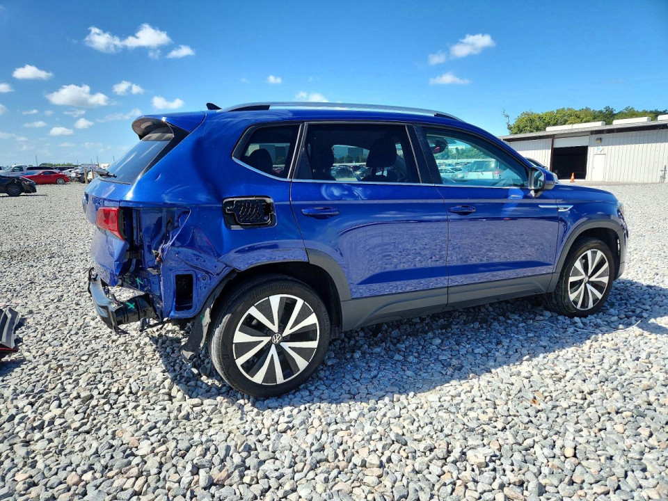 Volkswagen TAOS SE 2024 — Copart