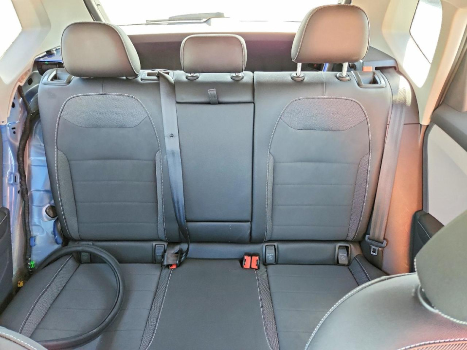 Volkswagen TAOS SE 2024 — Copart